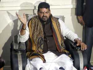 यौन उत्पीड़न मामला: बृजभूषण सिंह की नए सिरे से जांच की मांग वाली याचिका खारिज